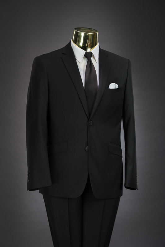 19180 Mr Tux Black Suit 39 Grey Backdrop