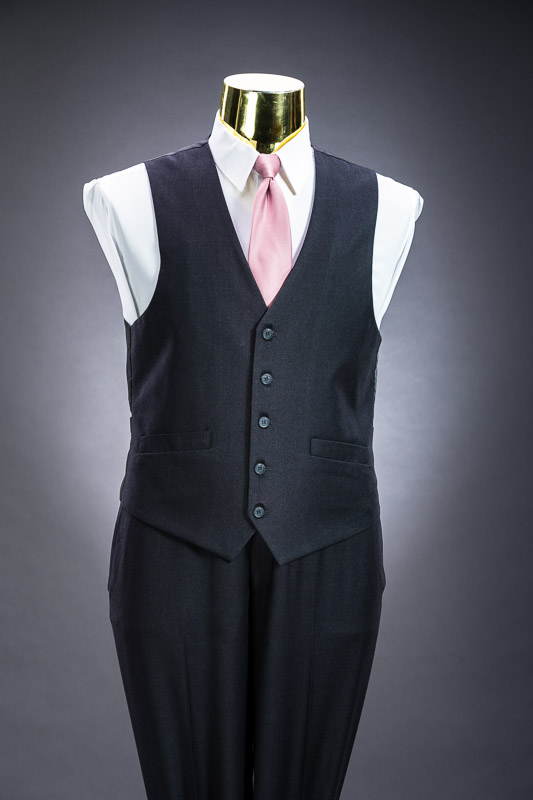 19180 Mr Tux Charcoal 18 Metro