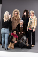 19203 SN_Behind the Scenes