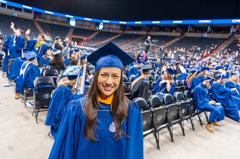 22350 Sydney Grad 20_22 002