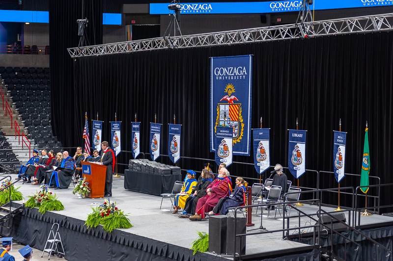22350 Sydney Grad 20_22 004