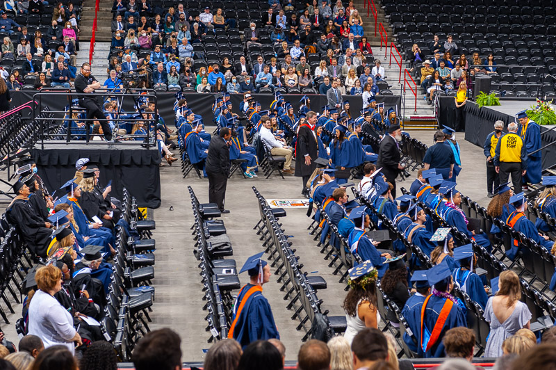 22350 Sydney Grad 20_22 010