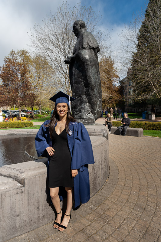 22350 Sydney Grad 20_22 016