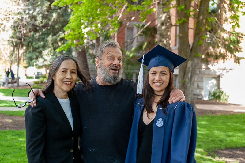 22350 Sydney Grad 20_22 059