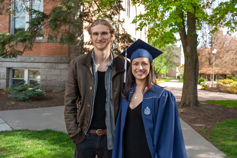 22350 Sydney Grad 20_22 068