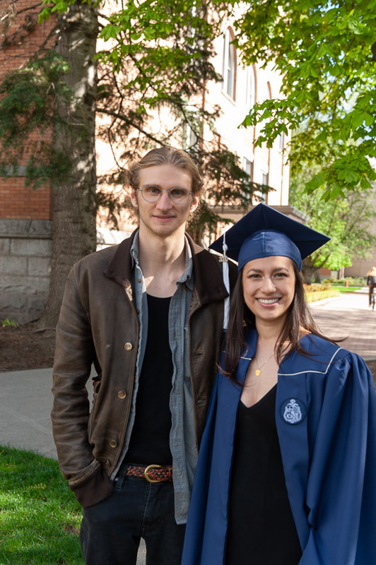 22350 Sydney Grad 20_22 069