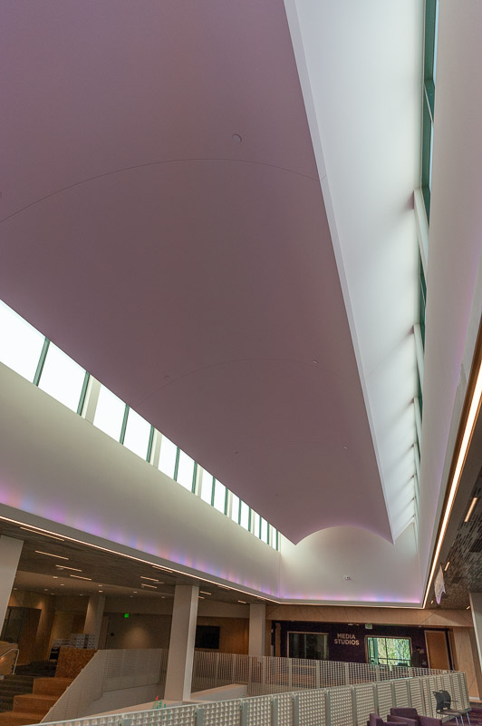 22352 helveticka Lib_Central 35