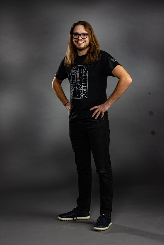 22367 Antoni Carlson 195