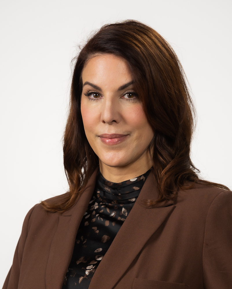 23498 Sherri Baker_CFO 112
