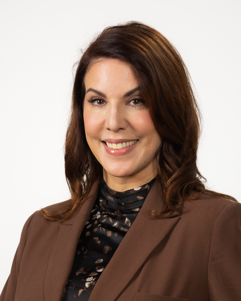 23498 Sherri Baker_CFO 115