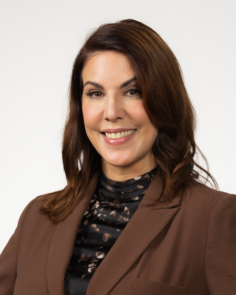 23498 Sherri Baker_CFO 128