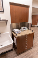 25528 Liberty Dental still images Anesthesia Cart