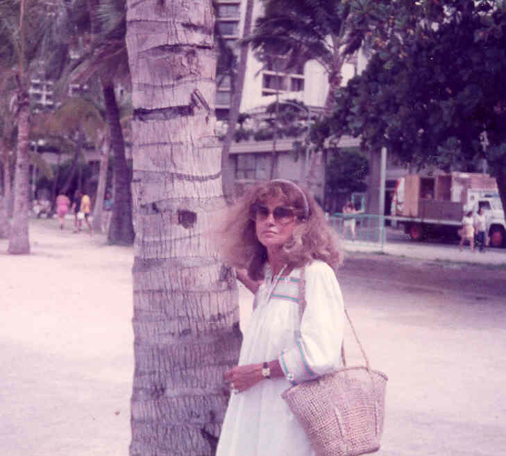 1985 Hawaii Pierrette 3034
